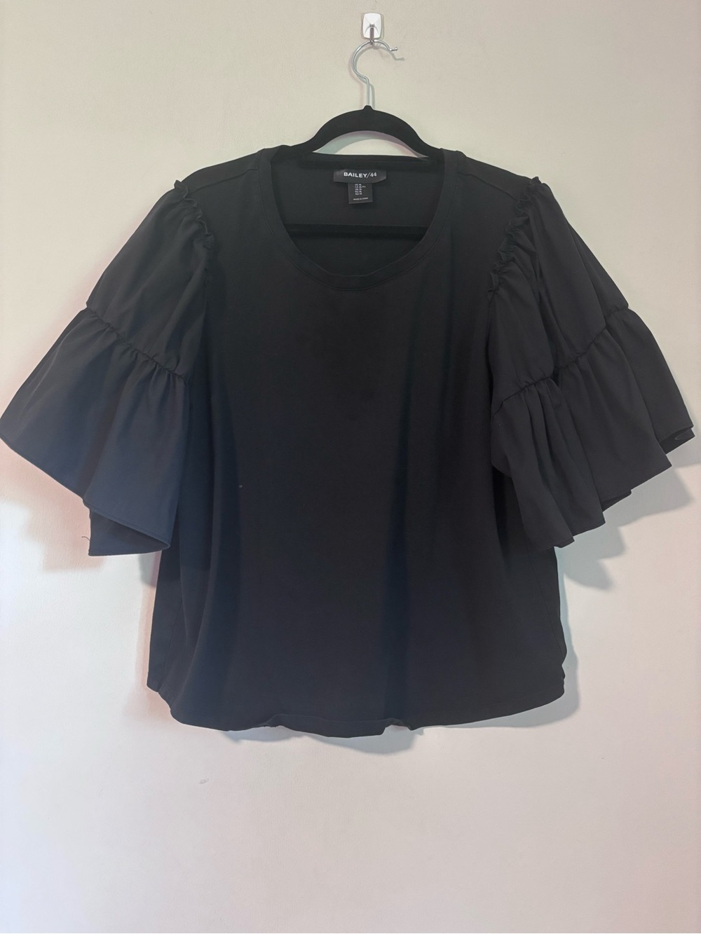 Bailey 44 - Black Ruffle Sleeve Tee - size XL